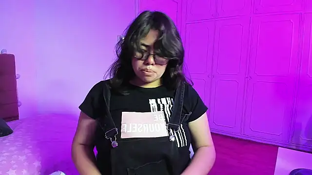 annie rose11 online show from 18, 10, 2025