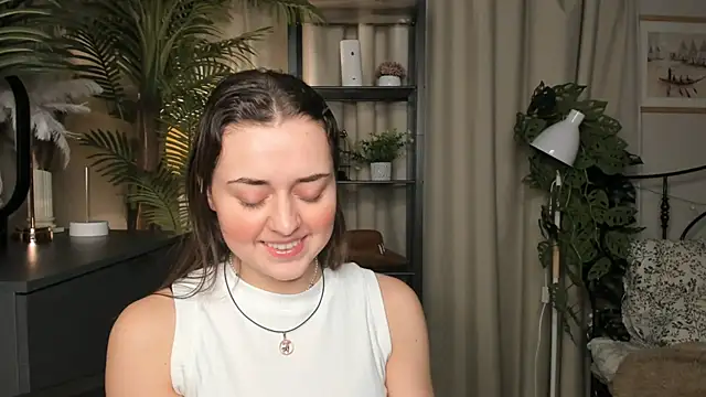 ThelmaJusto online show from 1, 12, 2025