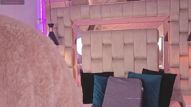 Anastasiaxxx69 online show from 24, 2, 2026