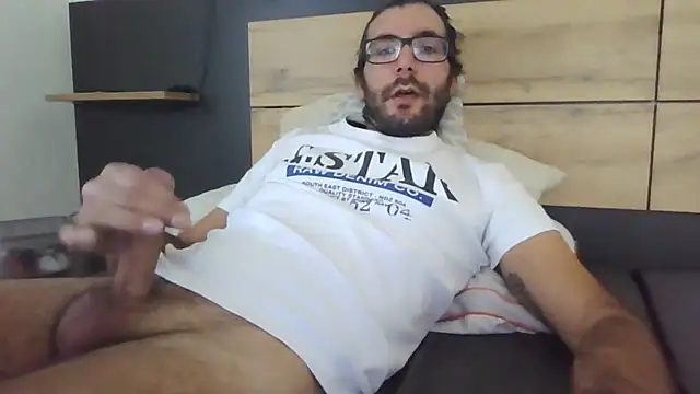 Snapshot of Arbneh69 chatting on 19, 10, 2025 Arbneh69 online show from 19, 10, 2025