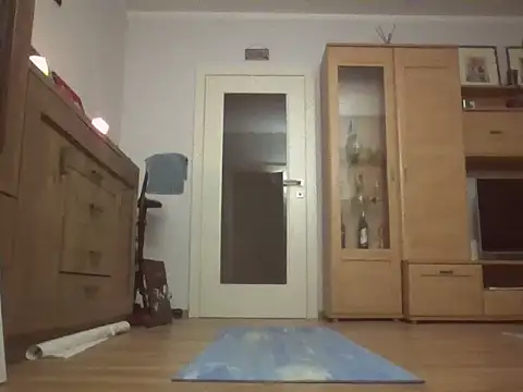 SilkenQuip online show from 4, 11, 2025