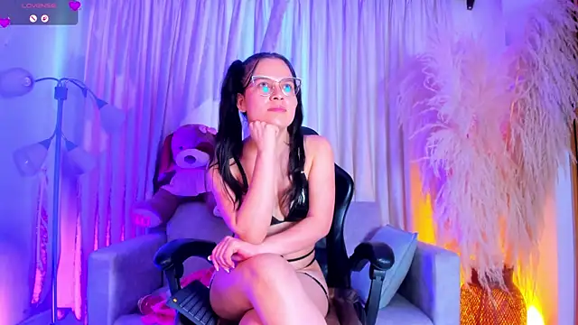 Snapshot of alejagarcia_ chatting on 23, 6, 2026 alejagarcia online show from 23, 6, 2026