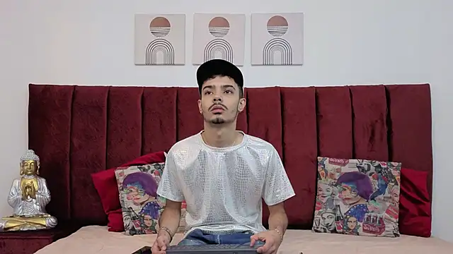 Timothe Evans online show from 14, 10, 2025