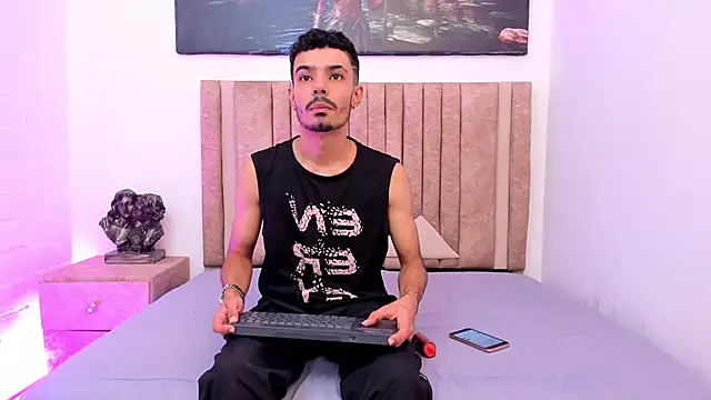 Timothe Evans online show from 25, 10, 2025