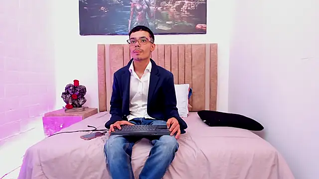 Timothe Evans online show from 20, 11, 2025