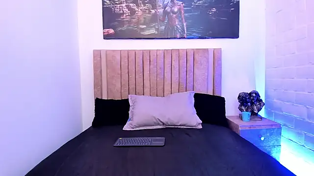 Timothe Evans online show from 9, 11, 2025