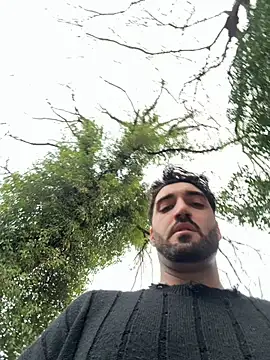 Al3xox02 online show from 18, 1, 2026