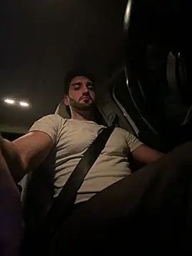 Al3xox02 online show from 18, 1, 2026