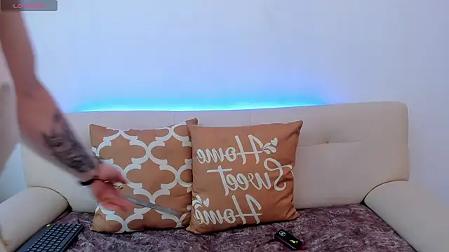 Leoo Miller online show from 18, 10, 2025