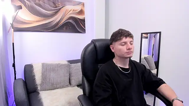 Leoo Miller online show from 18, 12, 2025