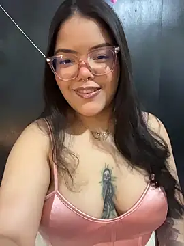 GabrielleMarsh1 online show from 15, 11, 2025