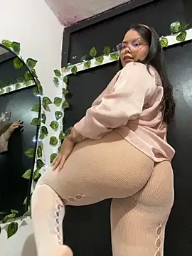 GabrielleMarsh1 online show from 19, 10, 2025