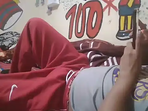 Snapshot of marco13y chatting on 26, 2, 2026 marco13y online show from 26, 2, 2026