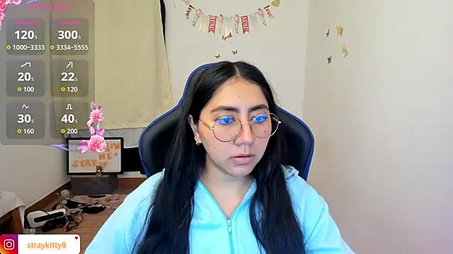 LoveLyy- online show from 10, 6, 2026