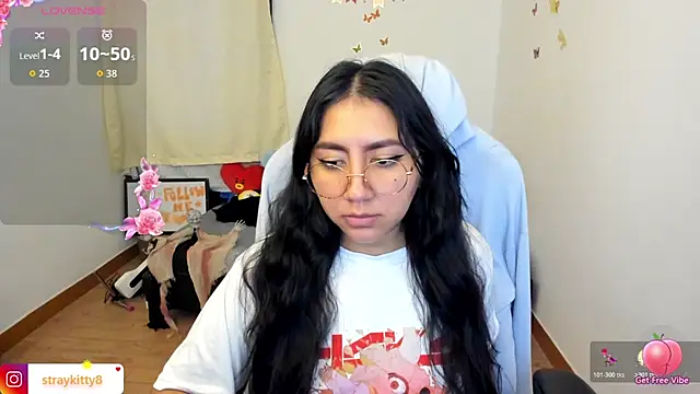 LoveLyy- online show from 17, 10, 2025