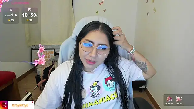 LoveLyy- online show from 9, 11, 2025