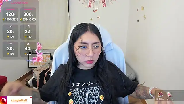 LoveLyy- online show from 12, 11, 2025