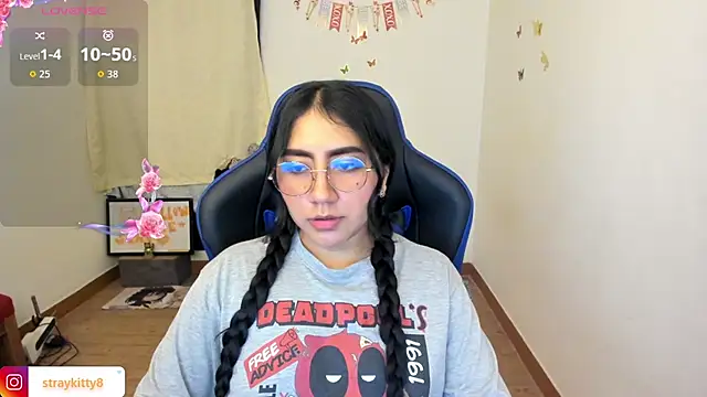 LoveLyy- online show from 7, 4, 2026
