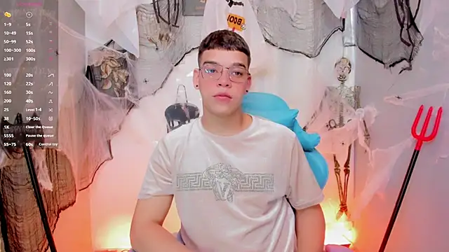 alex boyy online show from 29, 10, 2025