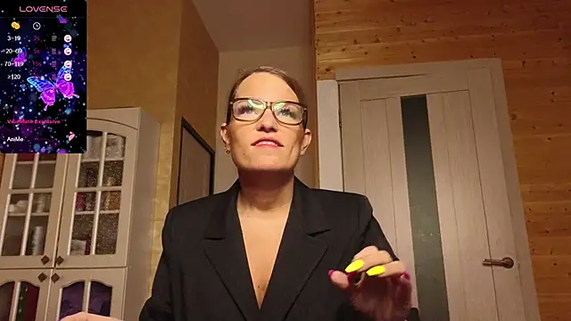 Lady Shine online show from 29, 10, 2025