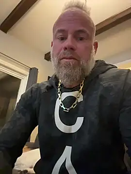 Snapshot of Muscledick40 chatting on 9, 2, 2026 Muscledick40 online show from 9, 2, 2026