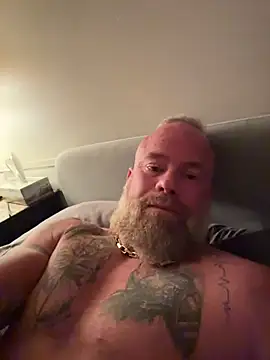 Muscledick40 online show from 24, 6, 2026