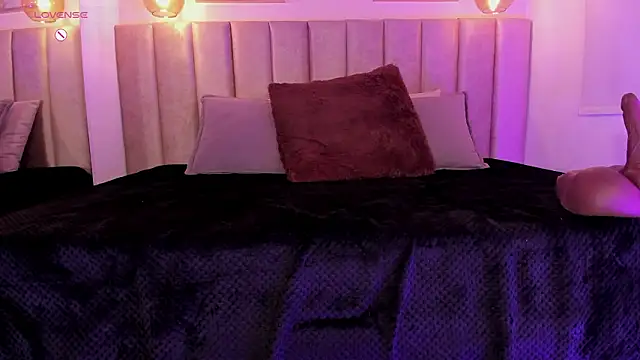 lena martinn online show from 22, 2, 2026