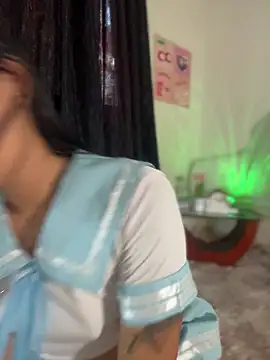 AlannaDollx online show from 13, 11, 2025