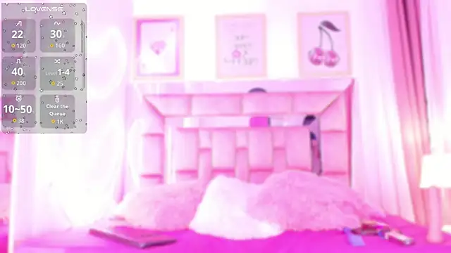 Nefera Noxx online show from 5, 3, 2026