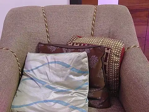 cute zaraa online show from 19, 11, 2025