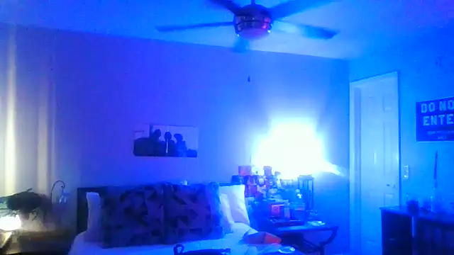 nvthvn555 online show from 18, 10, 2025