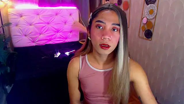 Seductive nathalie online show from 17, 10, 2025