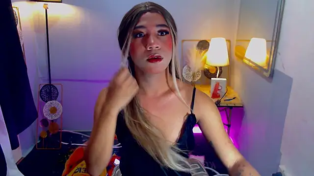 Seductive nathalie online show from 5, 10, 2025