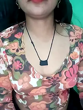 Snapshot of Rashmi_011 chatting on 30, 10, 2025 Rashmi 011 online show from 30, 10, 2025