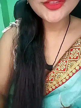 Snapshot of Rashmi_011 chatting on 3, 11, 2025 Rashmi 011 online show from 3, 11, 2025