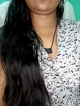 Snapshot of Rashmi_011 chatting on 29, 11, 2025 Rashmi 011 online show from 29, 11, 2025