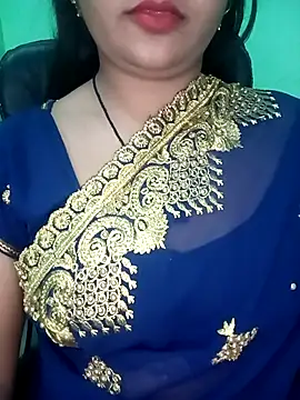 Snapshot of Rashmi_011 chatting on 6, 11, 2025 Rashmi 011 online show from 6, 11, 2025