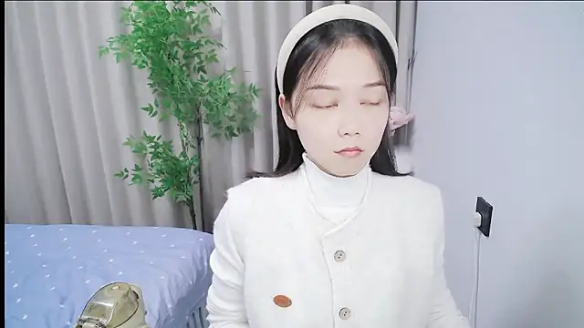 mili0923 online show from 9, 11, 2025