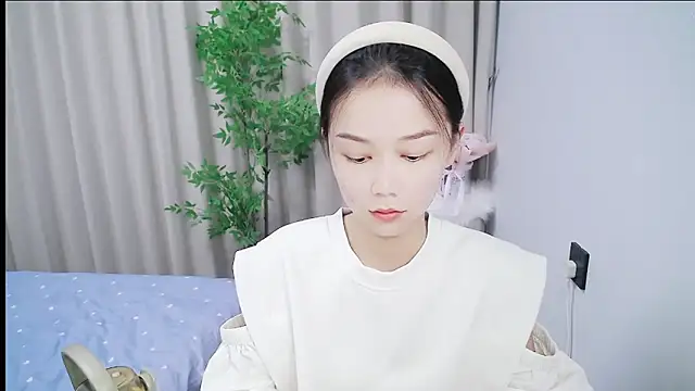 mili0923 online show from 4, 11, 2025