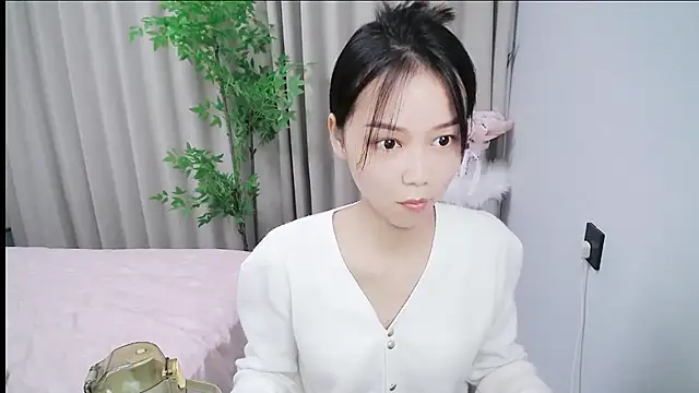 mili0923 online show from 29, 10, 2025