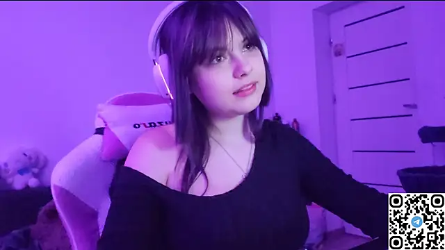 KristiBloom online show from 23, 11, 2025