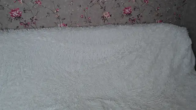 NaemiiBlush online show from 30, 5, 2026