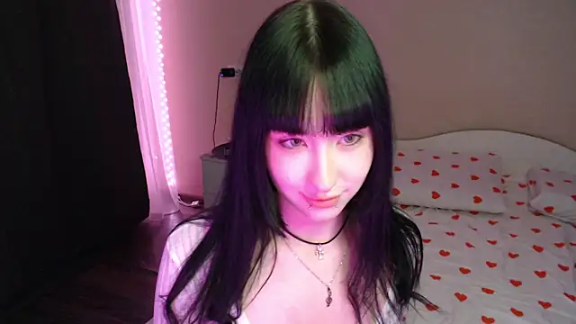 NaemiiBlush online show from 11, 11, 2025