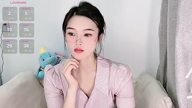 T-TeaR online show from 12, 11, 2025