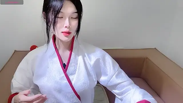 T-TeaR online show from 15, 4, 2026