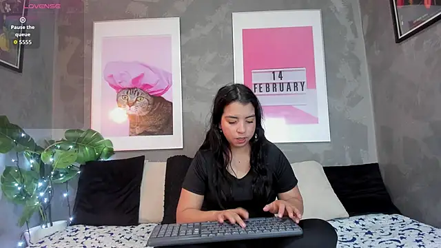 MiaNyxara dh online show from 12, 1, 2026