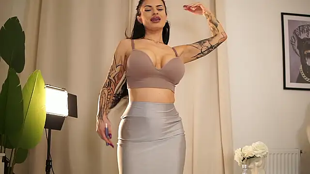 Snapshot of GiaInked chatting on 25, 3, 2026 GiaInked online show from 25, 3, 2026