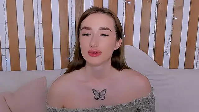 Olivia Grantt online show from 17, 10, 2025