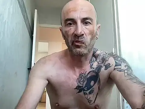 slave44nantes online show from 5, 10, 2025