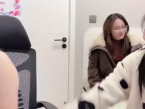 Star-33 online show from 19, 12, 2025